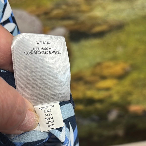 Blue and White Patterned Women's Top - Picture 7 of 8